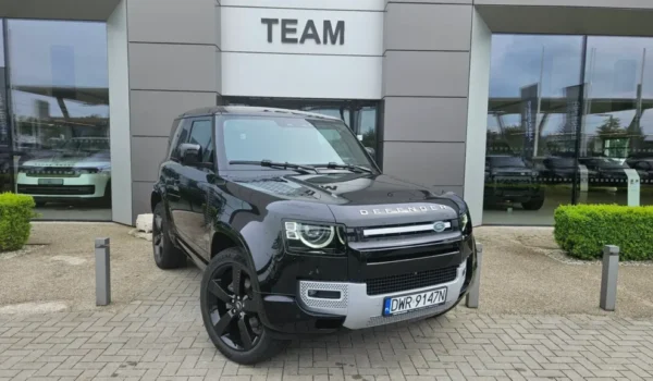 DEFENDER MY24 3.0D I6 250PS AWD Auto XS Edition 90