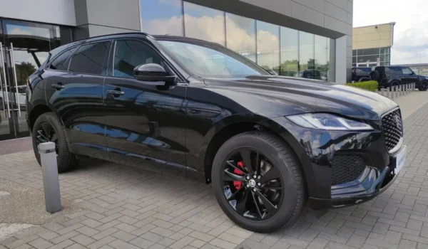 2.0 I4 250 PS AWD Auto R-Dynamic SE