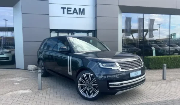 Range Rover L460 4.4P V8 530 KM AWD Auto Autobiography LWB (7 Seats)