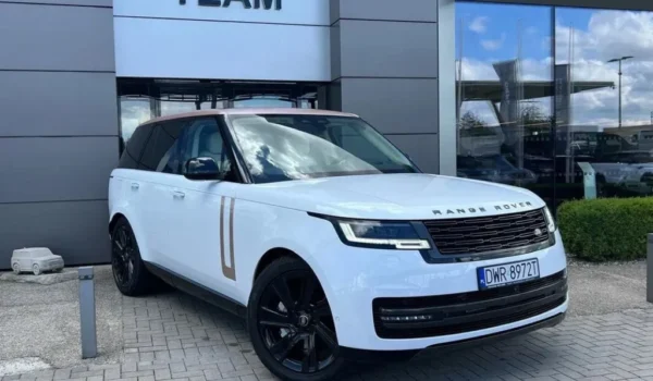 Range Rover MY24 3.0P PHEV 550 KM AWD Auto HSE