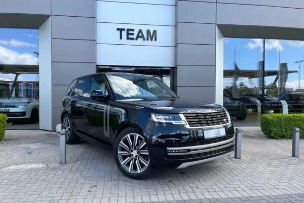 Land-Rover Range-Rover 3.0 D Hse 300 KM