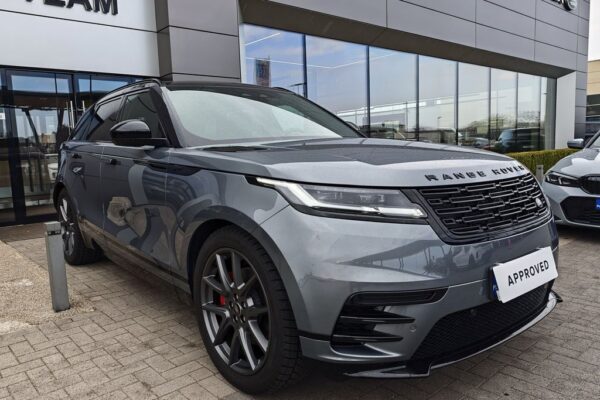 Land-Rover Range-Rover-Velar 2.0 P250 R Dynamic Se 250 KM