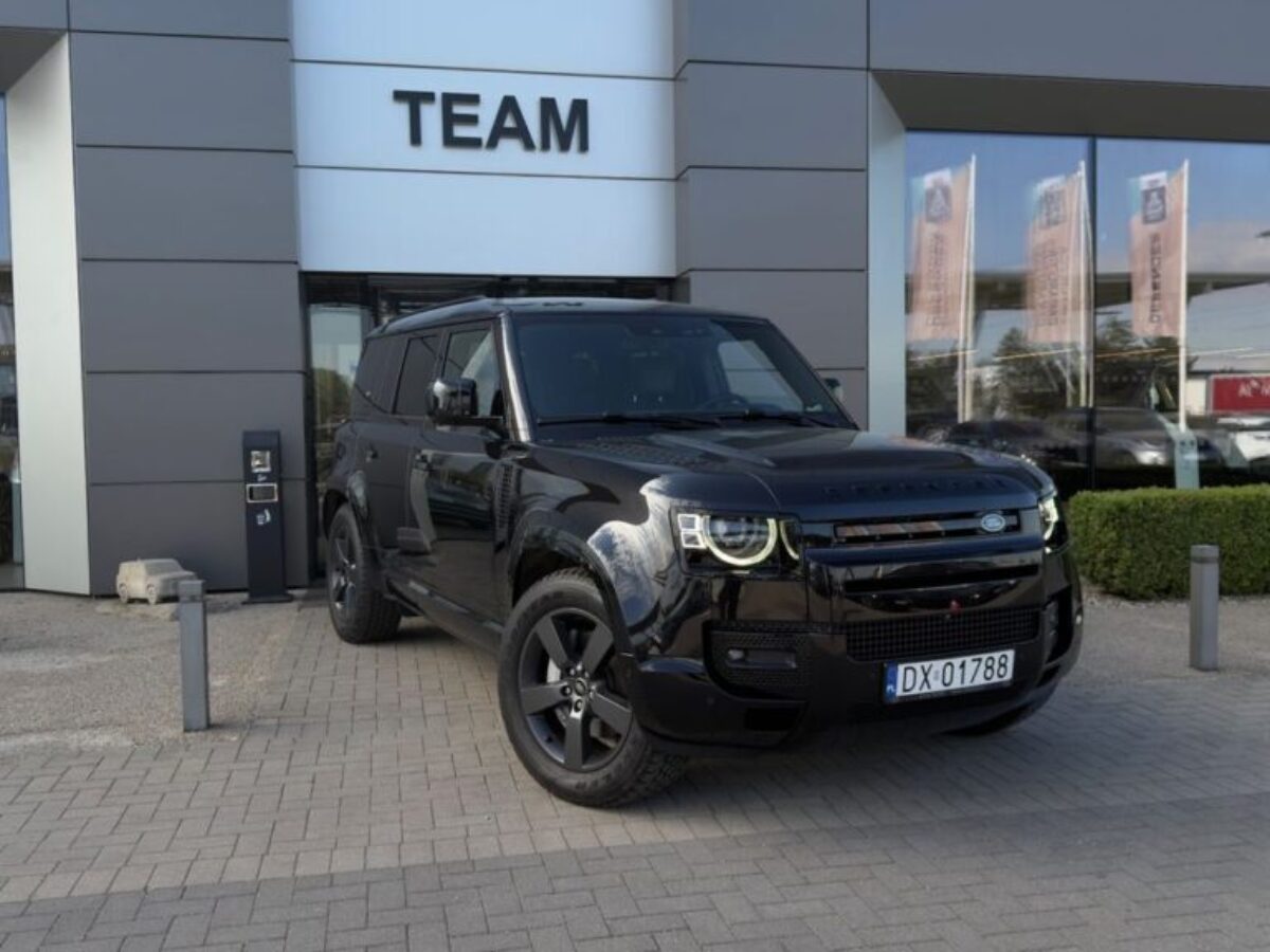 Land-Rover Defender 3.0 Diesel 300 KM