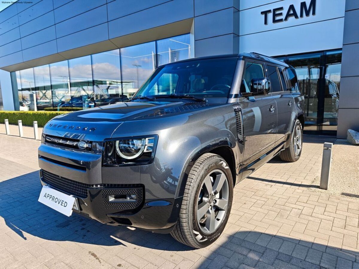 Land-Rover Defender 3.0 D300 MHEV X Dynamic Hse 300 KM
