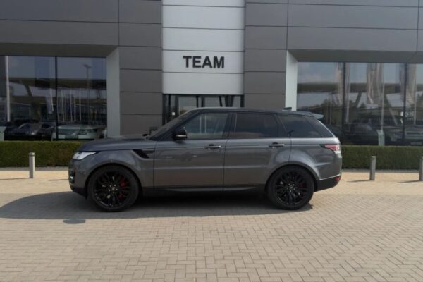 Land-Rover Range-Rover-Sport 3.0 Diesel 306 KM